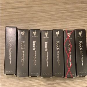 Younique Touch Concealer